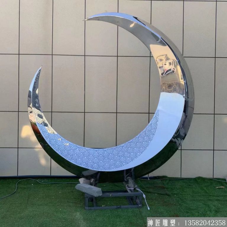 不銹鋼半圓月亮雕塑 景觀(guān)燈光月亮雕塑3
